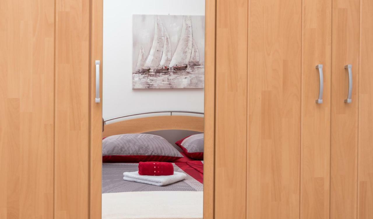 Apartment Bella Vita Трогир Екстериор снимка