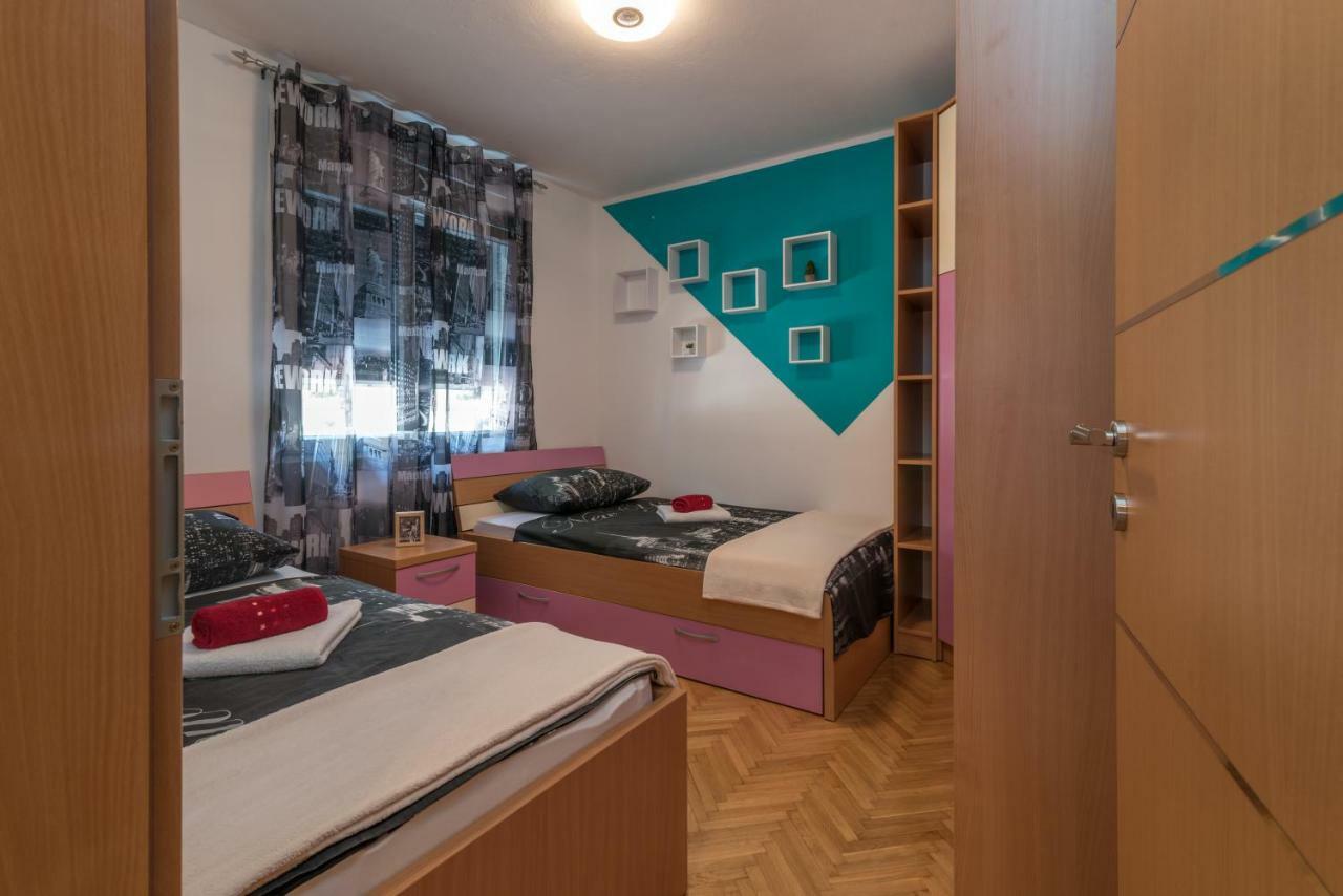 Apartment Bella Vita Трогир Екстериор снимка