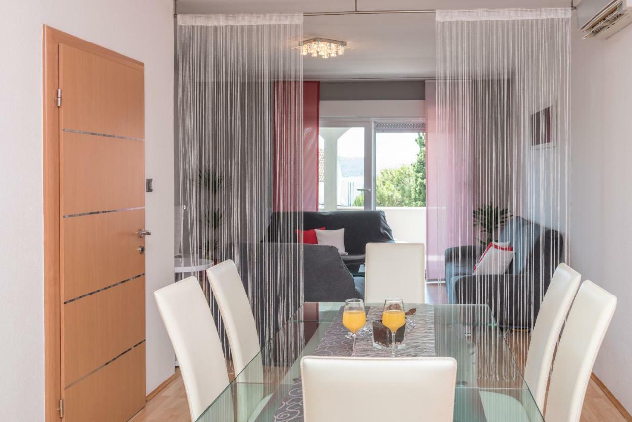 Apartment Bella Vita Трогир Екстериор снимка